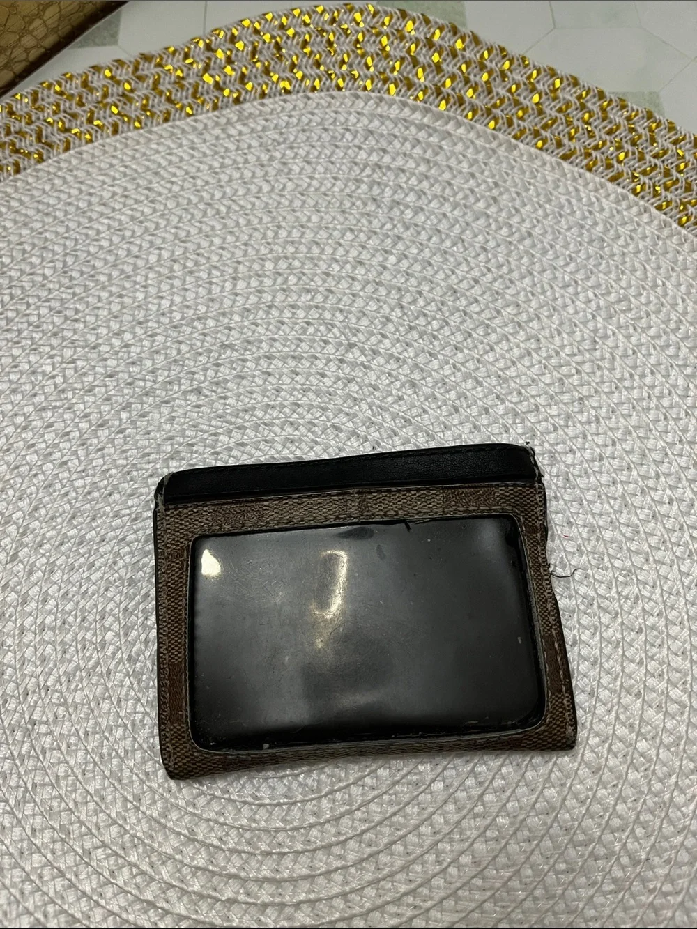 Coach slim card